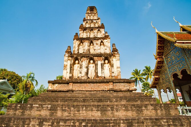 Lamphun and Lampang City Temples Small Group Tour – Full Day - Wat Phra That Lampang Luang: Lanna-style brickwork and a historical museum