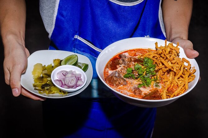 Lanna Kingdom Chiang Mai Food Tour with 15+ Tastings - Riding a Private Rod Deang / Songthaew Truck Through Thanin Market