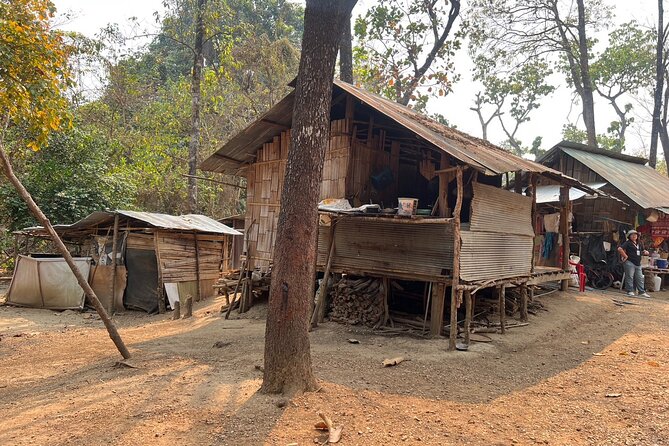 Long Neck Village, Silver Temple & Chiang Mai Top Cultural Sites - Your guide makes or breaks the experience