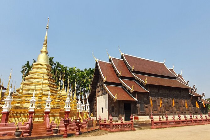 Mastering Chiang Mai Temples in Halfday - Visit 7 Temples - Wat Suan Dok: White Chedis and the Flower-Garden Meaning