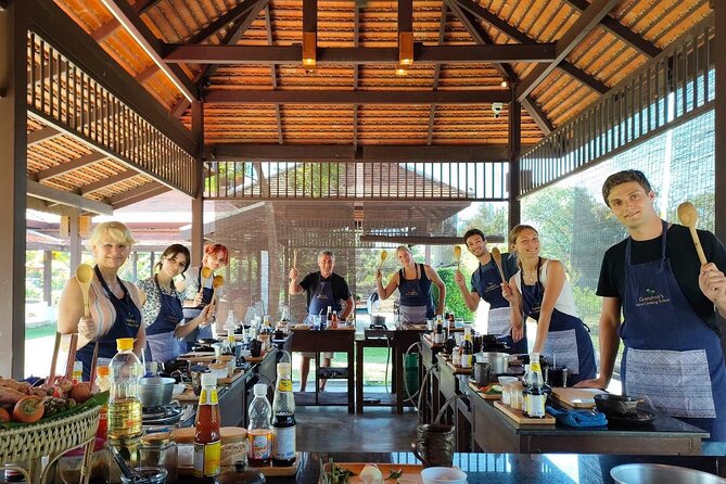 Morning Cooking Class in Traditional Pavilion with Beautiful Garden - Chiang Mai - Key points worth knowing