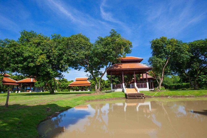 Morning Cooking Class in Traditional Pavilion with Beautiful Garden - Chiang Mai - Start at Tha Phae Gate and settle in for a 9:00am morning
