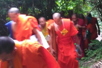 No.1 Chiang Mai: 3-Hour Monk Trail Hike to Wat Doi Suthep & Palad - Starting in Doi Suthep-Pui National Park: The Morning Pace