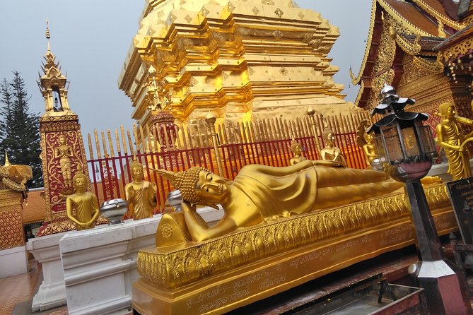 No.1 Chiang Mai: 3-Hour Monk Trail Hike to Wat Doi Suthep & Palad - Hydration, Lunch, and the Support Truck You’ll Appreciate