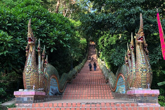 One Day Highlight of Chiang Mai - Doi Suthep timing and what to expect near the top