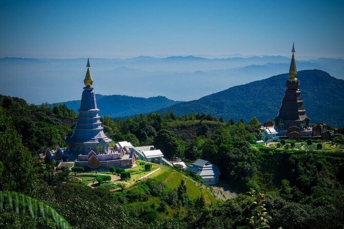 Private All-Inclusive Doi Inthanon & Pha Dok Siew Waterfall Tour - Wachiratharn Waterfall: an 80-metre cascade to feel small