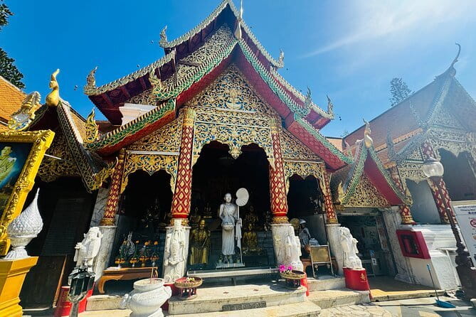 Private Doi Suthep Temple Handicraft Center and Sticky Waterfall - How the day runs (and why the pacing feels good)