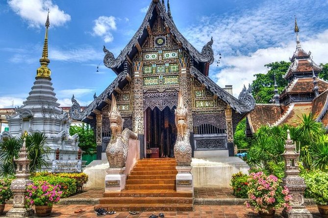 Private Program Discovery Chiang Mai - Half/Full day / Night tour - Private Chiang Mai temples at your speed, not the bus schedule