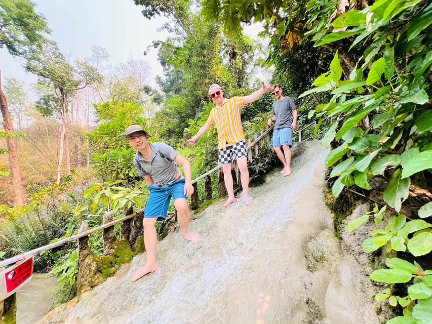 Private : Sticky Waterfall & Secret Temple & Karen Village. - Lunch included: local food after the waterfall work