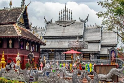 Private Tour: Chiang Mai City Tour Full Day - The morning alms ceremony: quiet rules, big meaning