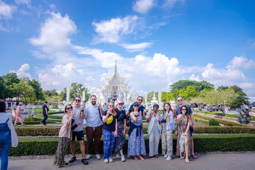Red, Blue, White Temples & Hot Spring Trip from Chiang Mai - Lunch in Chiang Rai: included, but keep your standards realistic