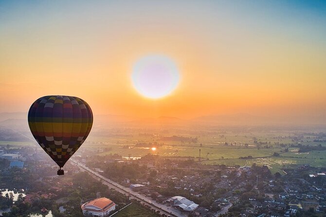 Sunrise Hot Air Balloon Adventure in Chiang Mai - Landmarks from above: getting the most out of your pilot’s narration