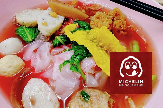 Taste of Chiang Mai: Michelin Guide Street Food Small Group 2Hr - Warorot Market: snacks, shopping time, and how the guide uses it