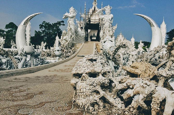 White Temple, Black House Museum and Hot Spring Tour from Chiang Mai (SHA Plus) - Baan Dam (Black House) Museum: Wood, Silver, and the Bone Displays