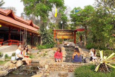 White Temple, Black House Museum and Hot Spring Tour from Chiang Mai (SHA Plus) - Wat Rong Khun White Temple: Photo-Friendly, Symbol-Heavy Temple Time