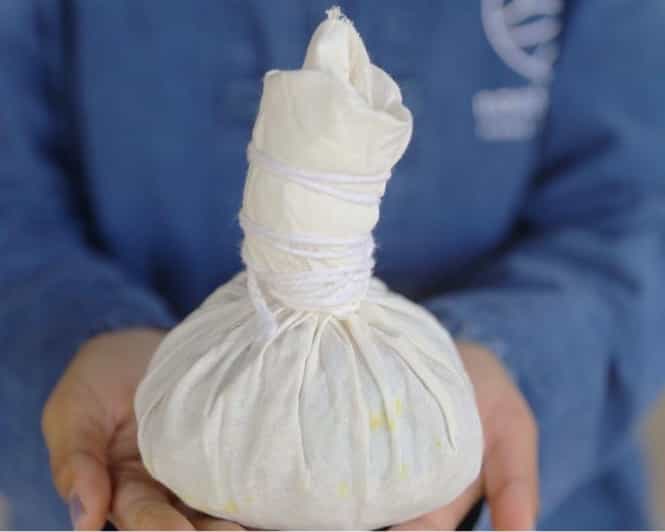Workshop Making Herbal ball & herbal inhaler - How the 3-hour session flows at Hang Tueng Farm