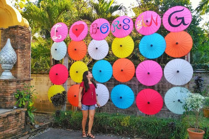 ️ Chiang Mai Instagram Tour: Most Famous Spots (Private and All-Inclusive) - Markets and Night Bazaar: Food and Handmade Stuff After Temples
